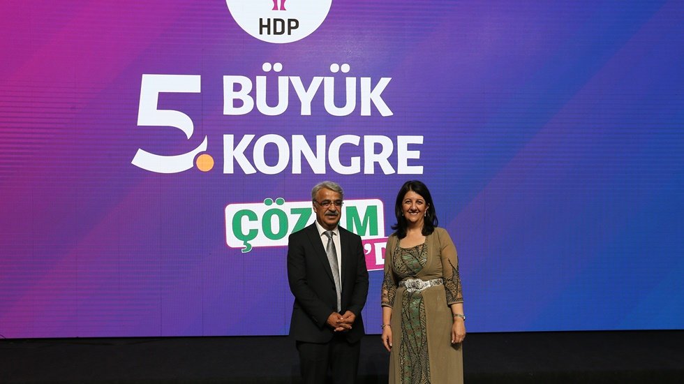 Başsavcılık, HDP kongresinde atılan sloganlar nedeniyle resen soruşturma başlattı