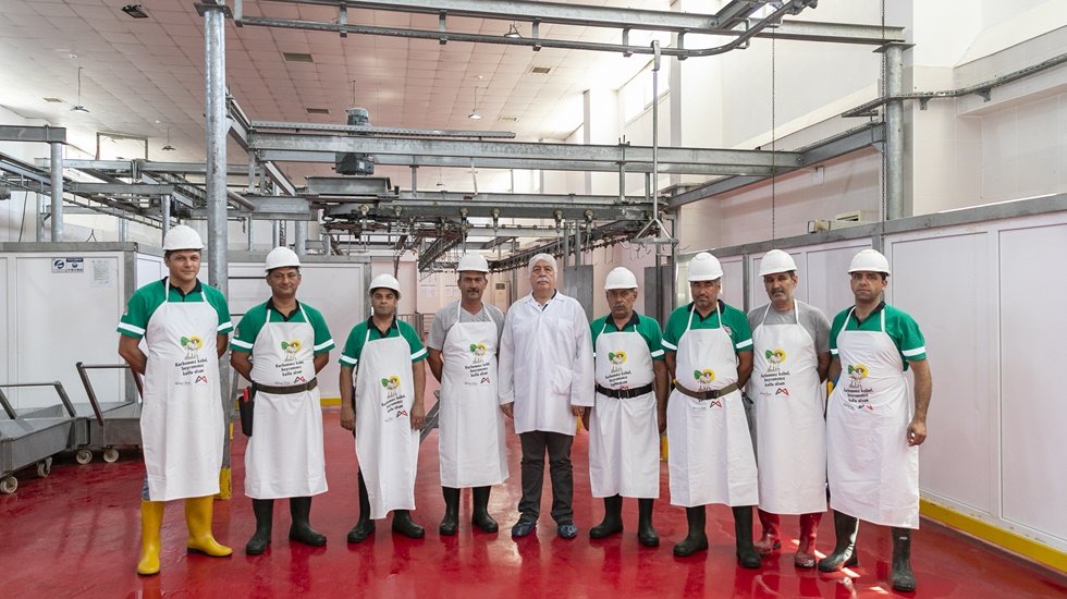 B&uuml;y&uuml;kşehir, mezbahalar ve mobil kesim &uuml;niteleri ile Kurban Bayramı&rsquo;na hazır