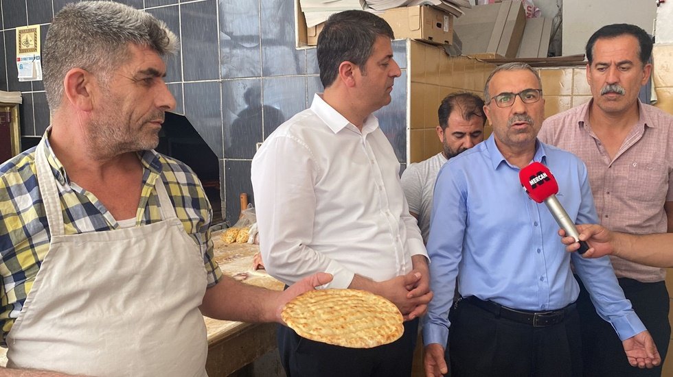 CHP&rsquo;li Tutdere: İktidar kusurunu &ouml;rtmek i&ccedil;in fırıncı esnafını su&ccedil;luyor