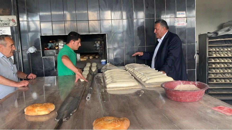 Fırıncı esnafı: &ldquo;Pahalıya ekmek satmak istemiyoruz ama&hellip;&rdquo;