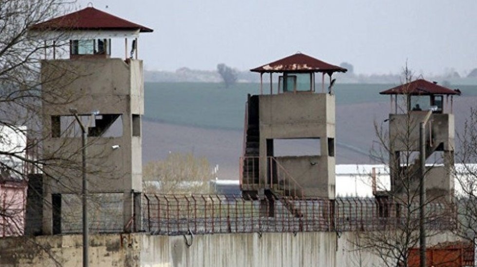 AKP d&ouml;neminde mahkum sayısı y&uuml;zde 500 artarken, son 9 ayda 70 bin kişi hapse girmiş!