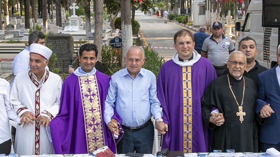 Mersin&rsquo;de ruhani dinlerin temsilcileri 24. kez bir arada