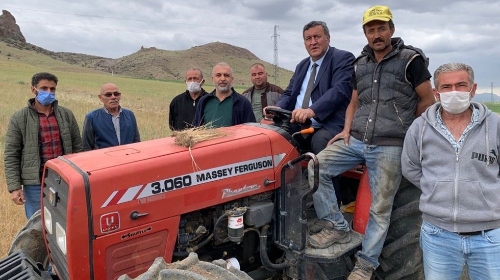 &Ccedil;KS 'ye kayıt yaptırıp tarlasını kiralayan &ccedil;ift&ccedil;i sorunu mecliste...