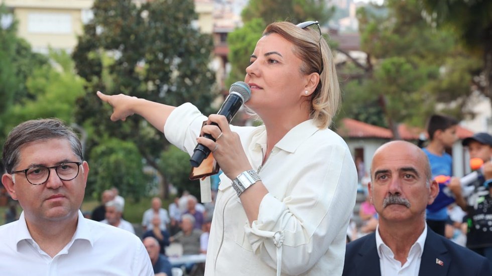 CHP&rsquo;li Belediye Başkanı: Dozerin &ouml;n&uuml;ne ilk ben ge&ccedil;eceğim!