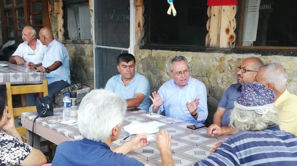 CHP&rsquo;li Zeybek: AKP&rsquo;nin atanmış Maliye Bakanı Nebati koruma ordusu ile esnaf geziyor&hellip;