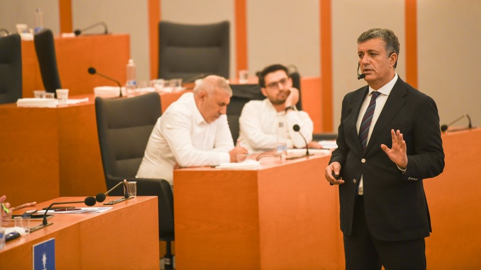 Esenyurt Belediye Meclisi'nde 'Ek b&uuml;t&ccedil;e' talebine yine onay &ccedil;ıkmadı!