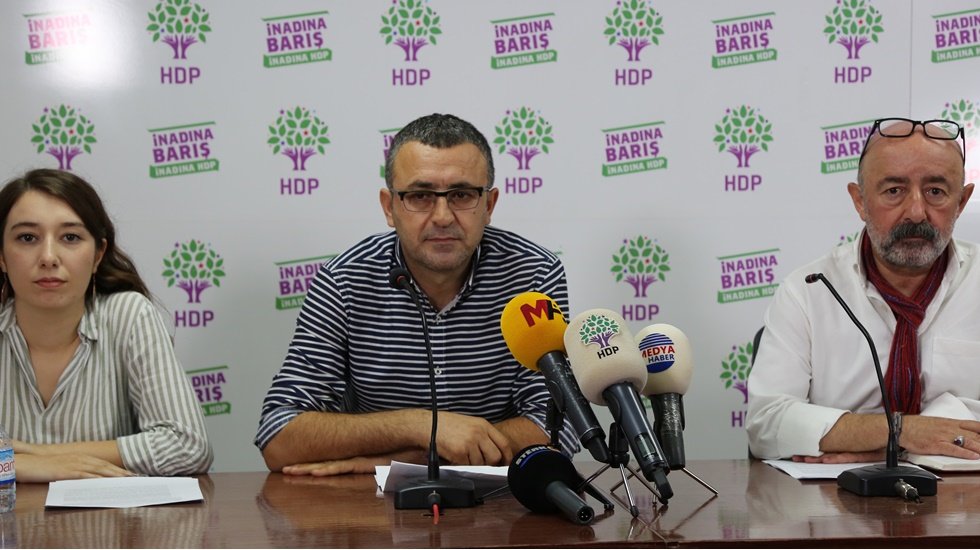 HDP: Adalet Bakanı b&uuml;t&uuml;n bu &ouml;l&uuml;mlerden sorumludur