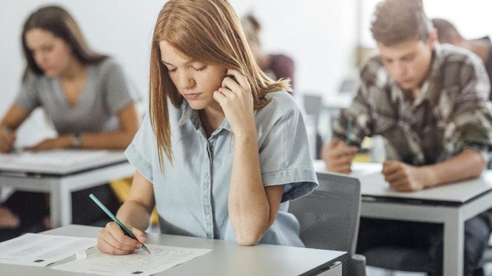 KPSS&rsquo;nin iptali ile motivasyonu d&uuml;şen adaylar şimdi ne yapmalı?