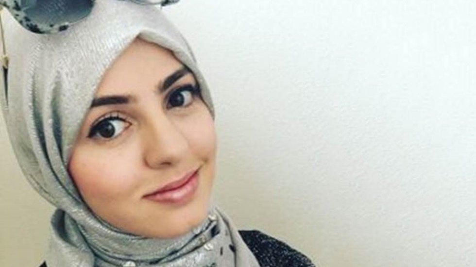 Mariam Kavak&ccedil;ı, Davutoğlu'na '&ccedil;arpı' atıp 'halifemiz RTE' dedi