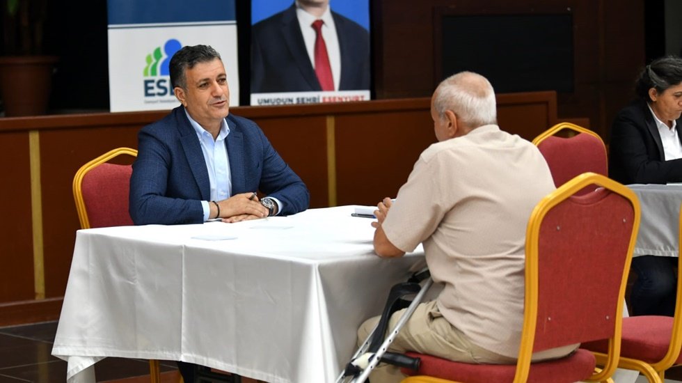 Başkan Bozkurt halk gününde yurttaşlarla buluştu