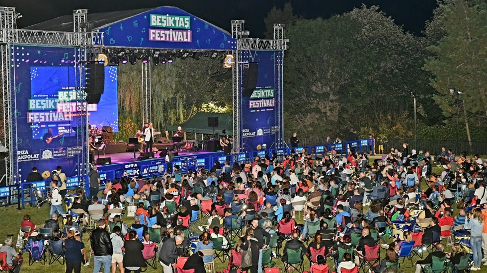 Beşiktaş Festivali hız kesmeden devam ediyor