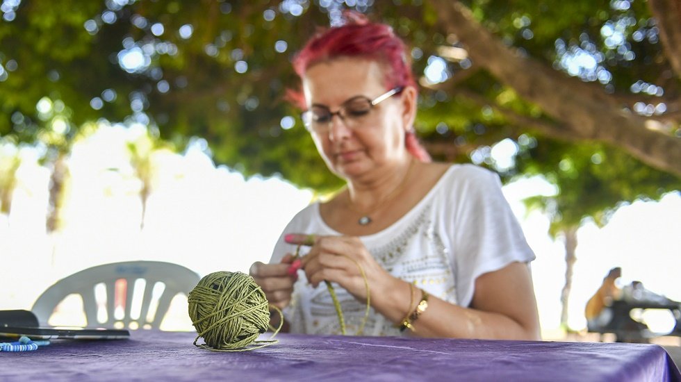 Bu at&ouml;lyede ilmekler hem hobi hem kazan&ccedil; kapısı oluyor