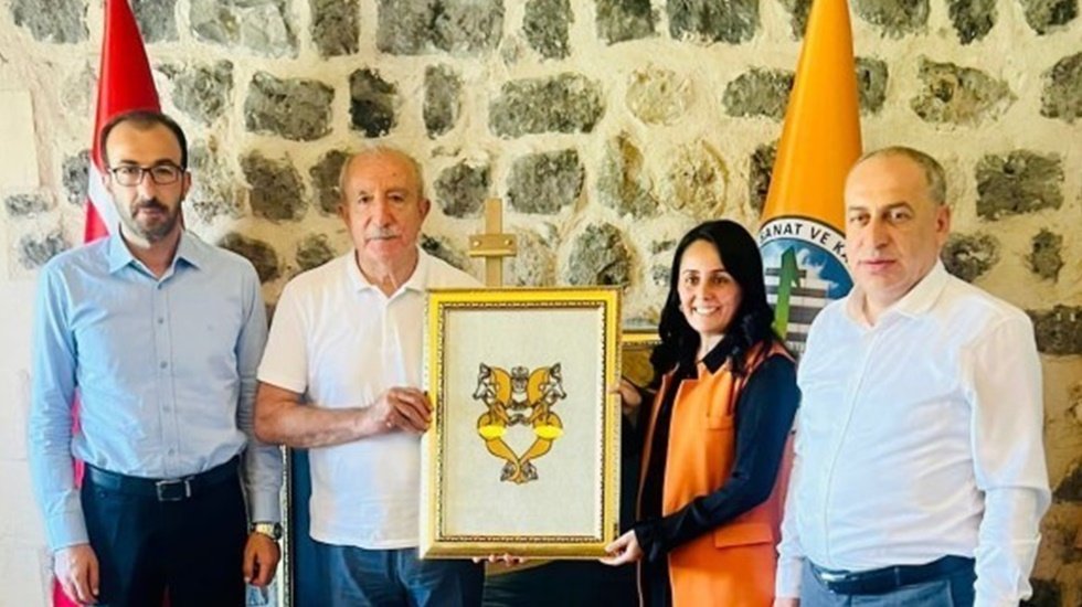 Erdoğan'ın 'manevi kızı' Hatice Atan el koyduğu taşınmazı misafirhane yaptı