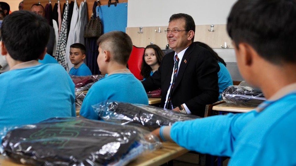 İBB’den binlerce öğrenciye destek…