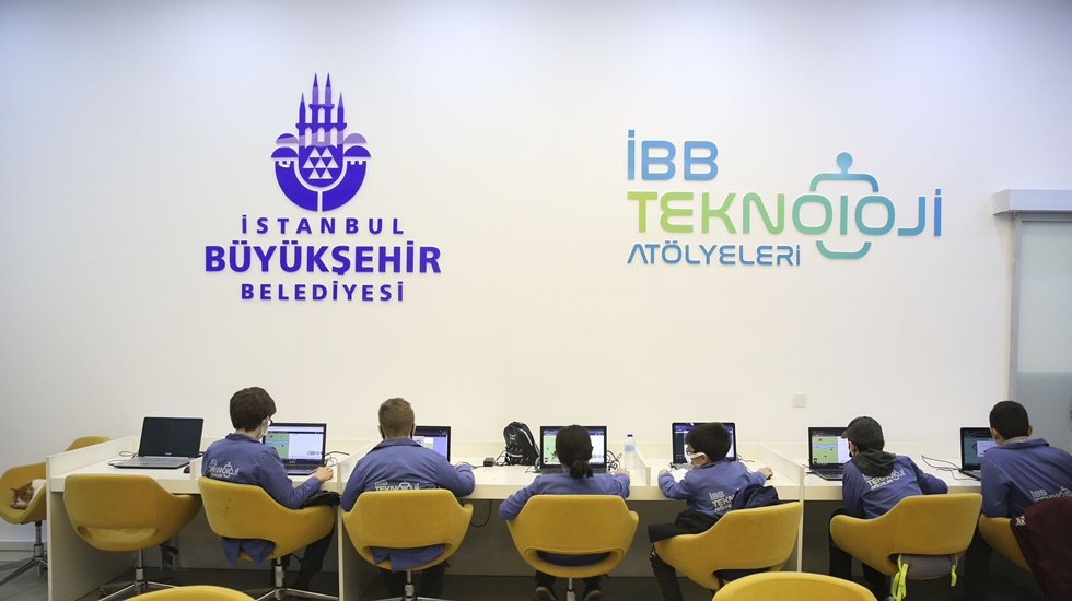 İBB Teknoloji Atölyelerine başvurular bugün başlıyor