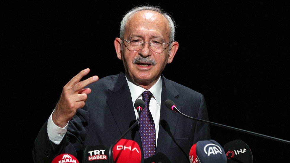 Kılı&ccedil;daroğlu: T&uuml;m g&uuml;c&uuml;m&uuml;zle milletimizin yanındayız