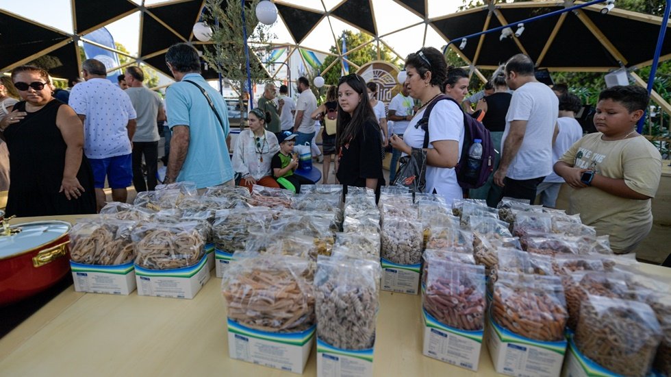 Tarladan ihracata uzanan başarı &ouml;yk&uuml;s&uuml;&hellip;