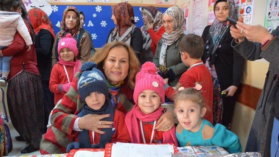 Zonguldak&rsquo;ta okulların a&ccedil;ılmasına g&uuml;nler kala başlatılan deprem g&uuml;&ccedil;lendirmesine tepki&hellip;