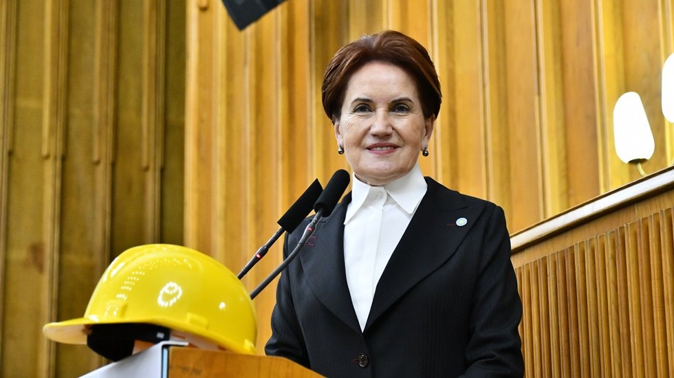 Akşener'den Erdoğan'a: "4 yıl ceza alan adamı, TTK'ye genel m&uuml;d&uuml;r yapan sensin, bu da mı kader?"