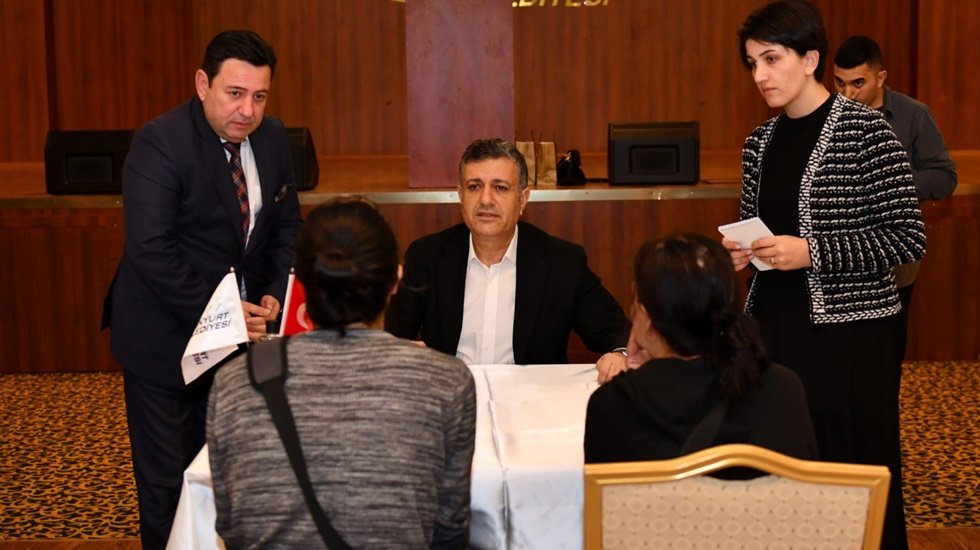 Başkan Bozkurt vatandaşların talep ve beklentilerini dinledi
