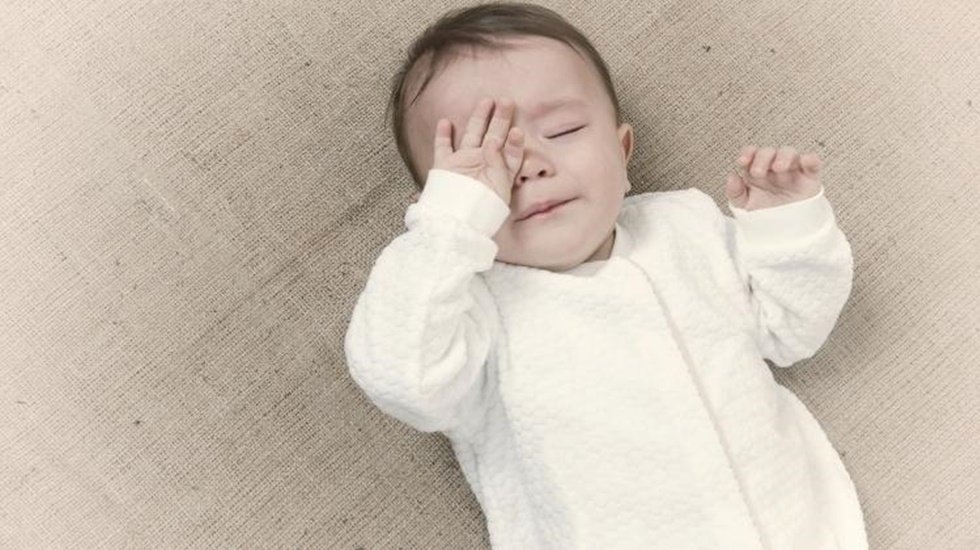 Bebeğinizin uyumamasının önemli nedenleri…