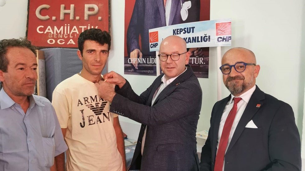 CHP Balıkesir il Başkanı Sarı: &Uuml;ye sayımızı her ge&ccedil;en g&uuml;n artıyor