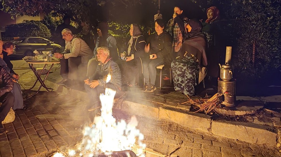 CHP'li Tekin: "Bu g&ouml;zyaşları sizi boğar&rdquo;