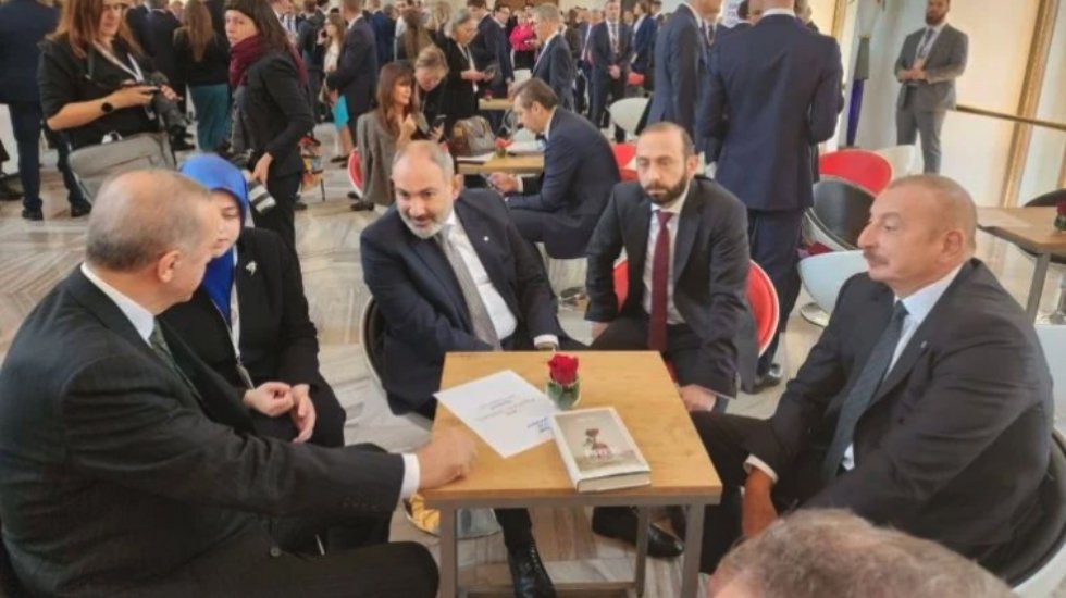 Azerbaycan ve Ermenistan barışa çok yakın