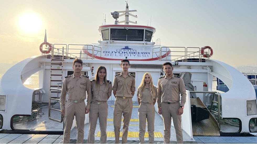 Geleceğin denizcileri kış d&ouml;nemi boyunca İZDENİZ&rsquo;de eğitim alacak