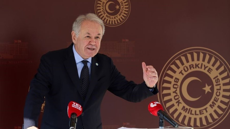 Sezgin: &ldquo;İktidar, itibarımızı sarsarak Yunanistan&rsquo;a koz verdi&rdquo;