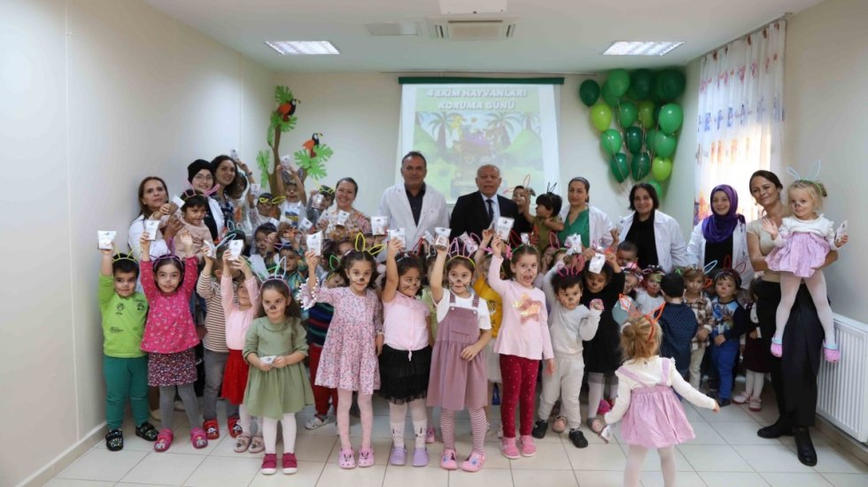 Kartal Belediyesi’nden Hayvanları Koruma Günü’nde anlamlı etkinlik