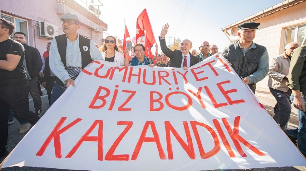 Soyer: İzmir demokrasinin ve cumhuriyetin şehridir