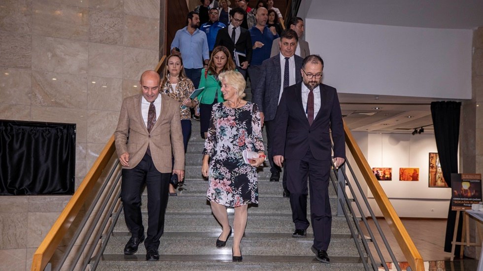 Soyer: &ldquo;Son 32 yılda insani gelişme endeksinde iki yıl &uuml;st &uuml;ste gerileme yaşandı&rdquo;