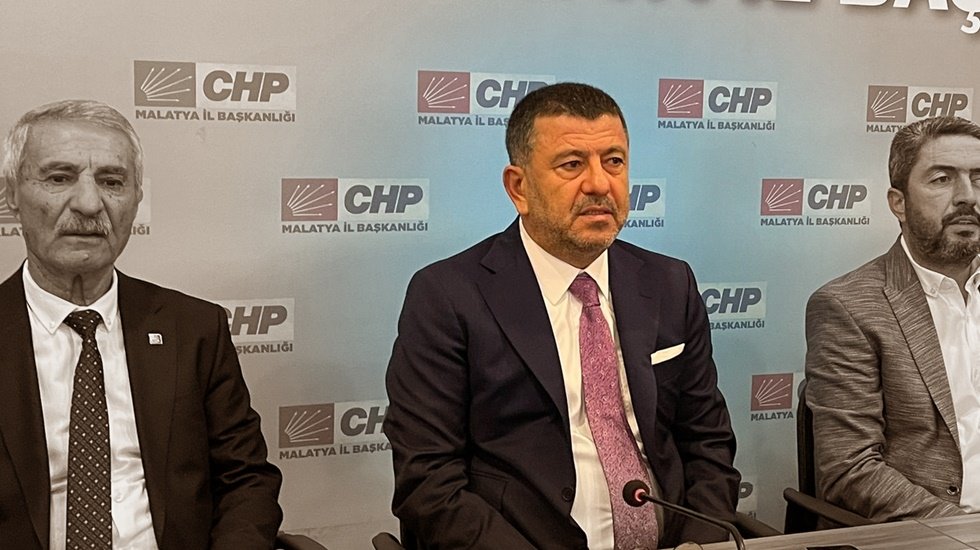 Ağbaba:&nbsp;"Bunlar koltuk i&ccedil;in İmralı&rsquo;yla dahi g&ouml;r&uuml;ş&uuml;r, bu y&ouml;nde duyumlarımız da var"