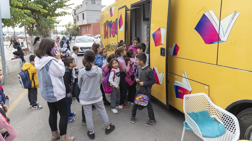 Gezici k&uuml;t&uuml;phane her yerde&hellip;