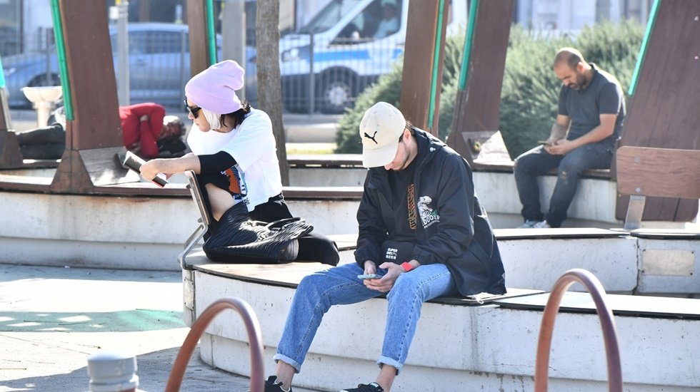 İzmir&rsquo;de &uuml;cretsiz internetten yararlananların sayısı her ge&ccedil;en g&uuml;n artıyor