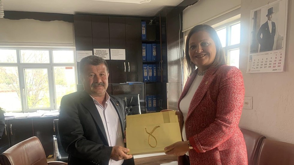 K&ouml;ksal: "Mutfakta tencereler kaynamıyor. Ama AKP oy istiyor. Pes doğrusu!"