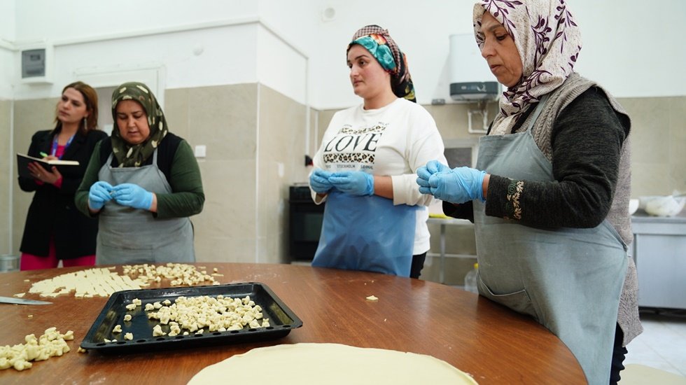 Kooperatif Mutfağından Y&ouml;resel &Uuml;r&uuml;nler Raflarda