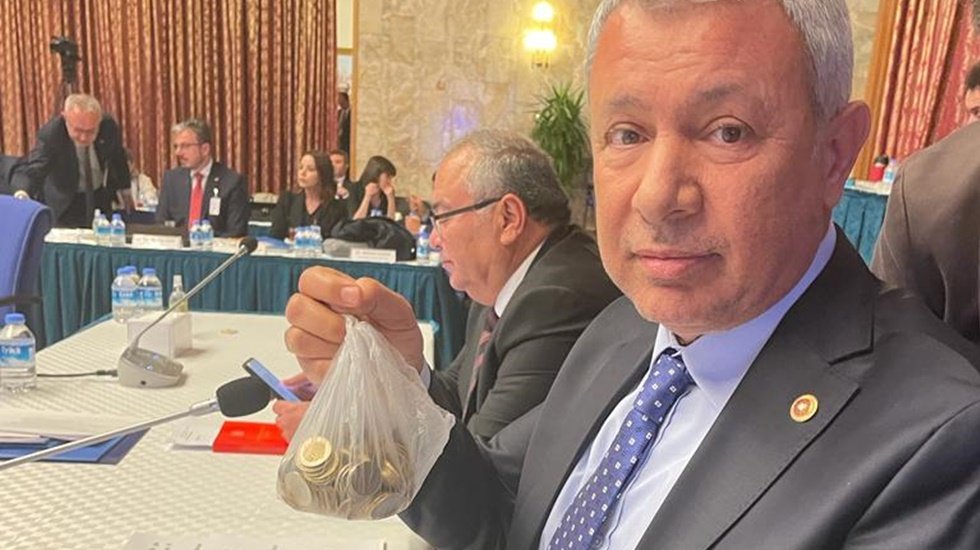 Madeni paraların hurdası kendisinden daha değerli...