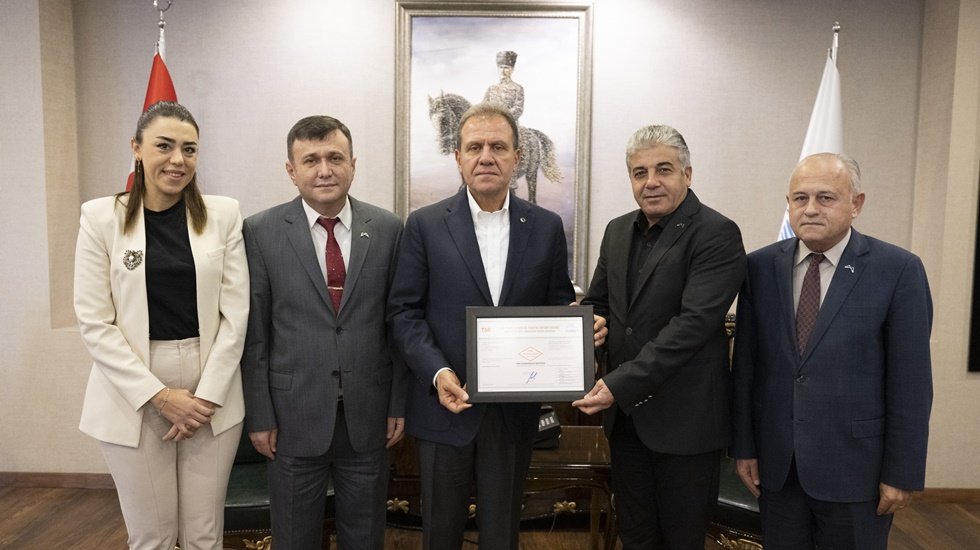 Mersin B&uuml;y&uuml;kşehir, &lsquo;Yol Trafik G&uuml;venliği Y&ouml;netim Sistemi Belgesi&rsquo;ne sahip ilk belediye