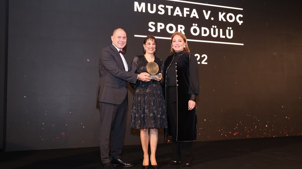 Mustafa V. Koç Spor Ödülü'nün sahibi "Adım Adım Oluşumu" oldu