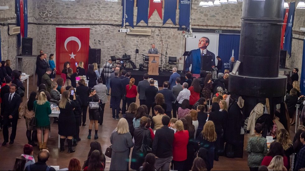 Soyer: &ldquo;Daha iyisini, daha g&uuml;zelini, en iyisini başarmak mecburiyetindeyiz&rdquo;