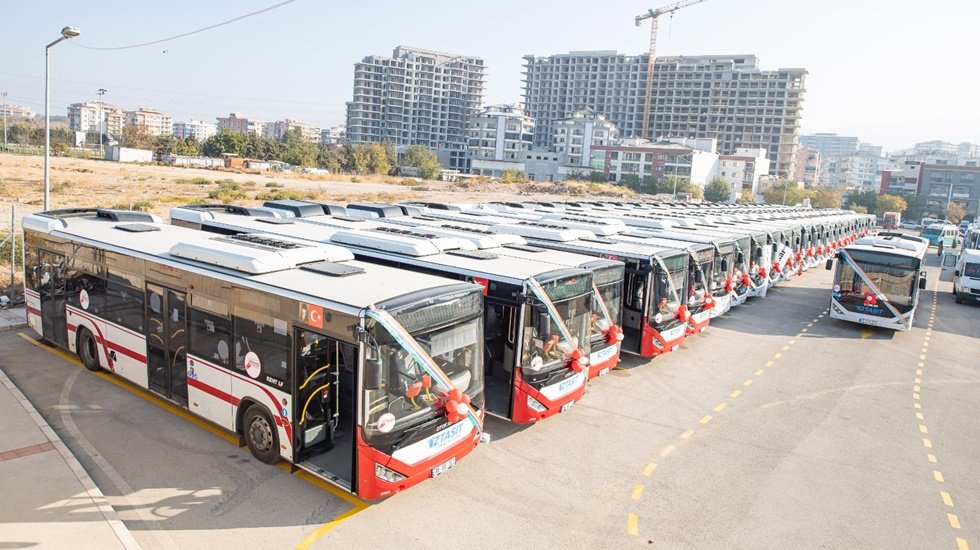 Soyer: &ldquo;Toplu ulaşımda t&uuml;m T&uuml;rkiye&rsquo;ye &ouml;rnek olmasını dilediğimiz bir proje&rdquo;