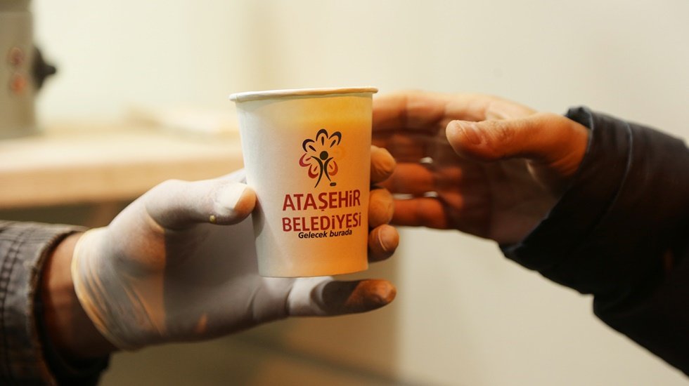 Ataşehir Belediyesi'nden çorba ikramı...