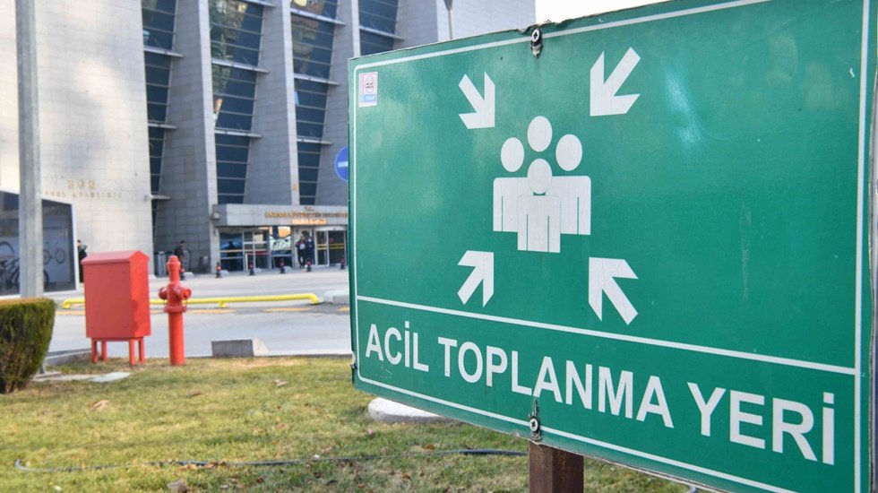 Başkentte acil toplanma alanları Mobil uygulama &uuml;zerinden yayınlamaya başladı