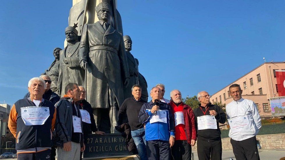 Toplumun en b&uuml;y&uuml;k ortak paydası Atat&uuml;rk