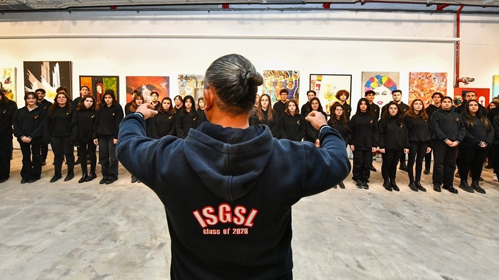 Cumhuriyet&rsquo;in 100. yılında 100 sanat&ccedil;ı