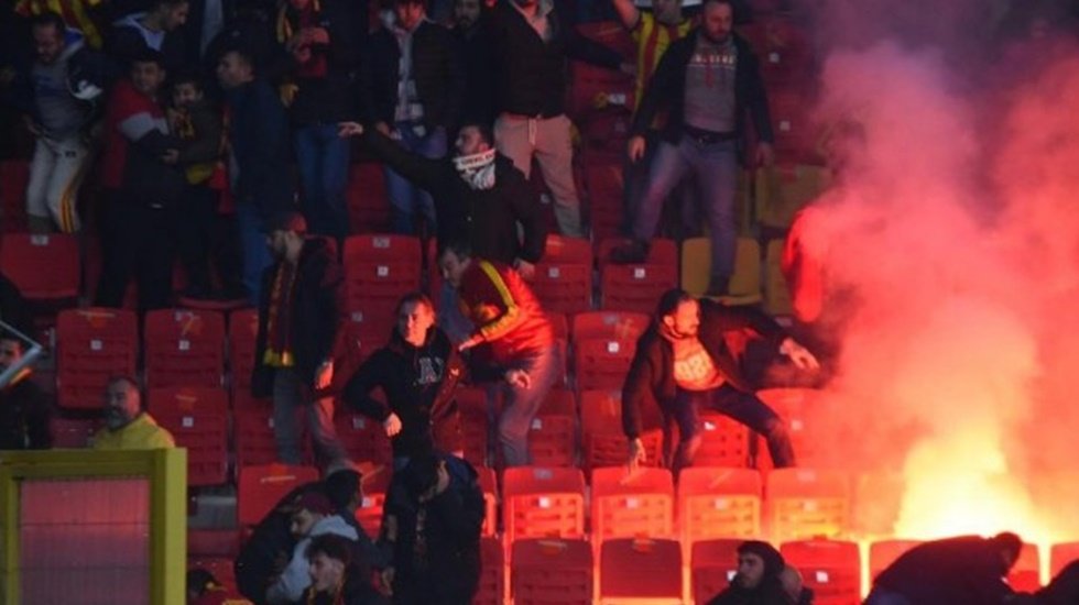 Göztepe-Altay maçı sonrası istifa kararı!