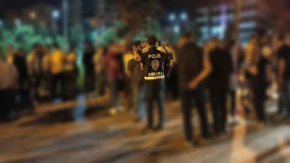  Antalya' da onlarca öğrenci ve STK üyesi gözaltında...