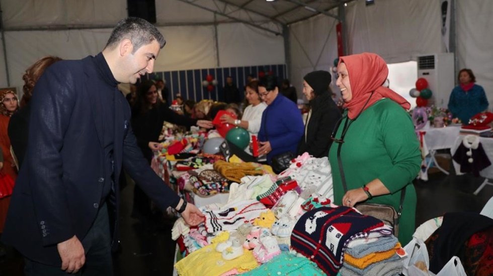 “Kadın El Emeği Pazarı” Kartal’da açıldı